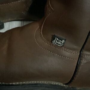 Justin cowboy boots.